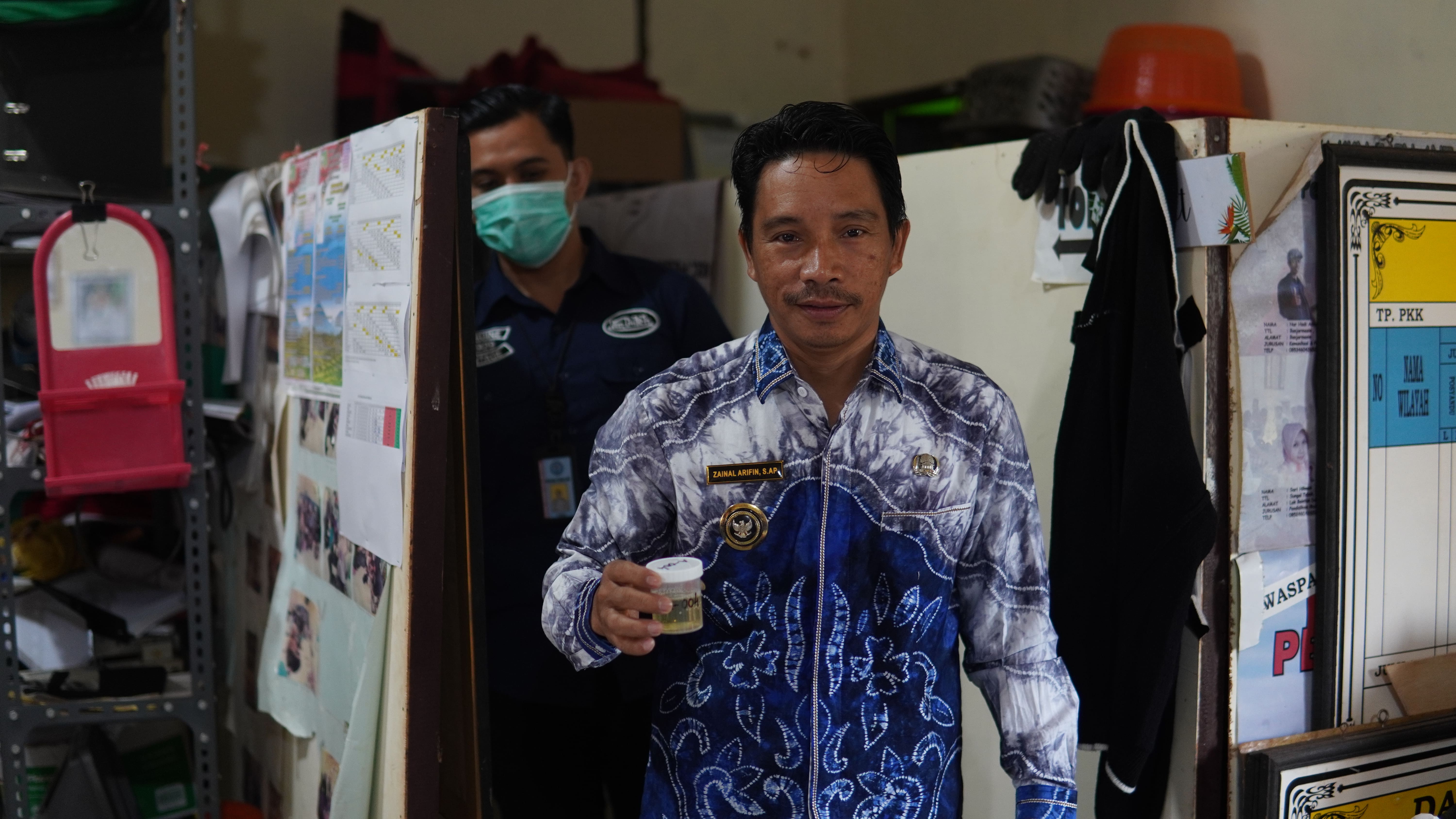 Deteksi Dini Narkoba di Desa Pemuda: BNNK Tanah Laut Pastikan Perangkat Desa Bersih dari Narkoba