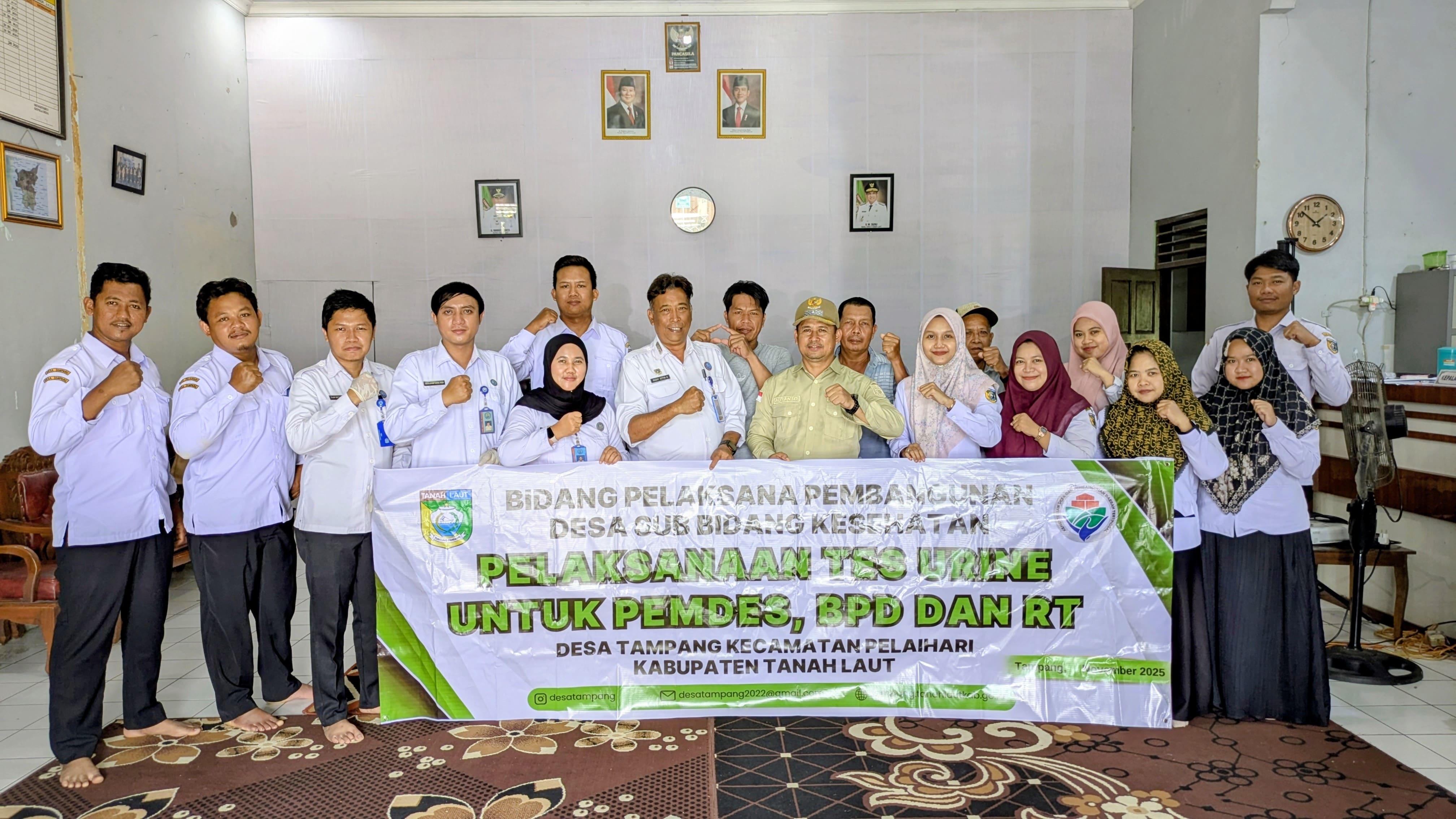 20 Aparat Desa Tampang Jalani Tes Urin, BNNK Tanah Laut Perkuat Garda Terdepan Pencegahan Narkoba